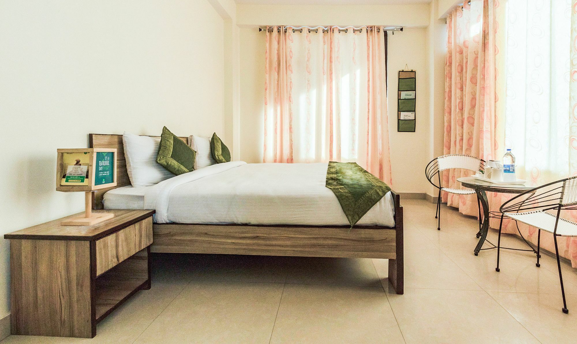 Royal Suites By Park Tree, Kasauli Esterno foto