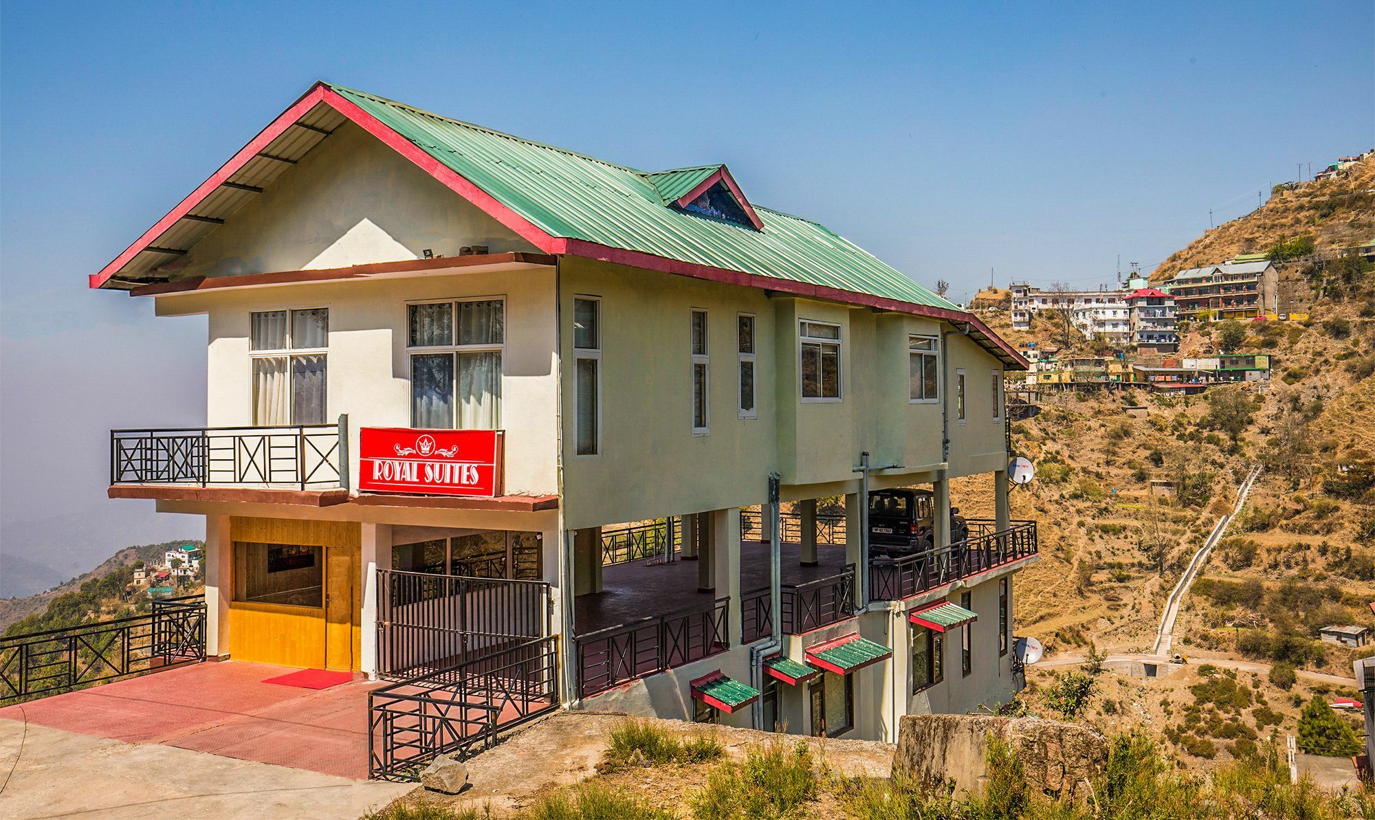 Royal Suites By Park Tree, Kasauli Esterno foto